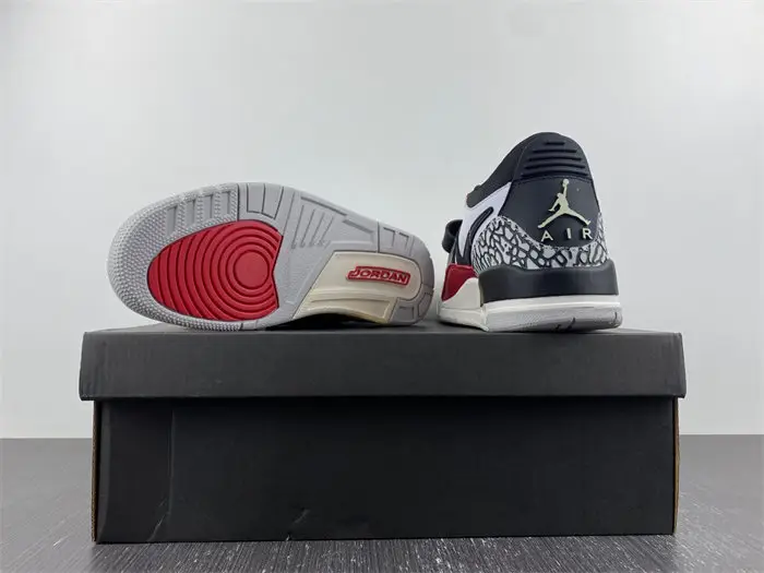 Jordan Legacy 312 Low Chicago 