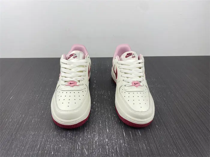 Nike Air Force 1 Low Valentine’s Day 
