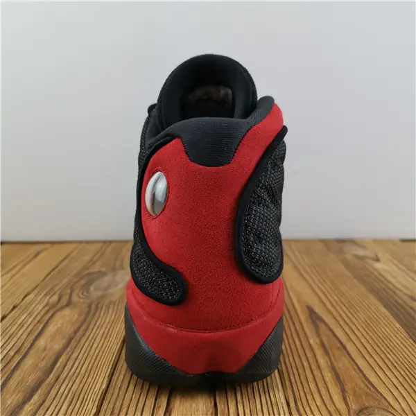 Jordan 13 Retro Bred (2017) 