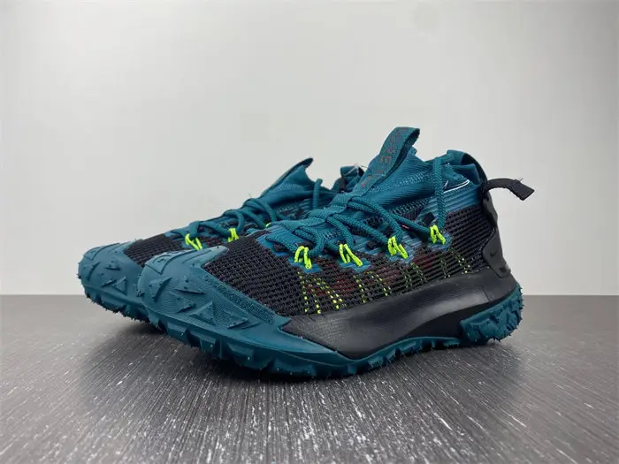 ACG Mountain Fly Low 
