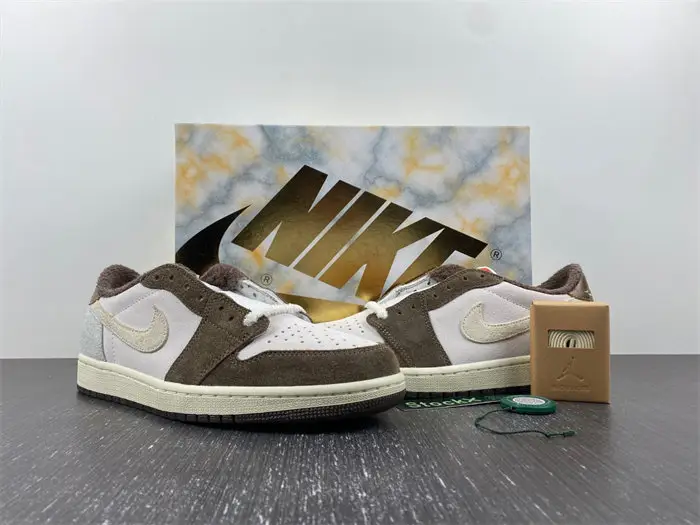 Air Jordan 1 Low Year Of The Rabbit 