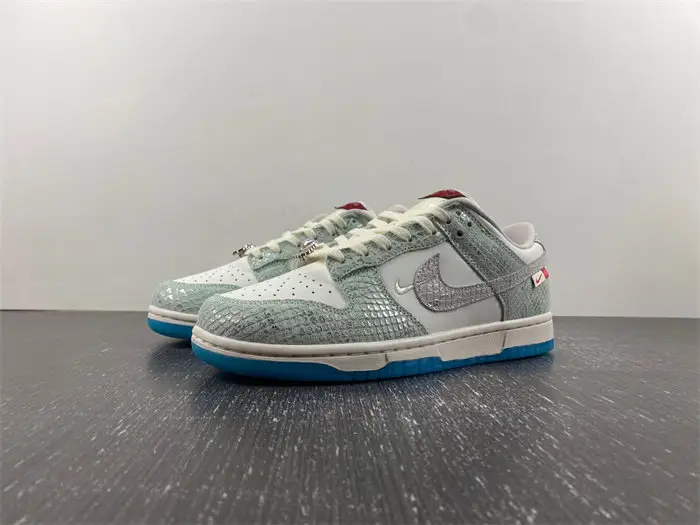 Nike Dunk Low LX Year of the Dragon 