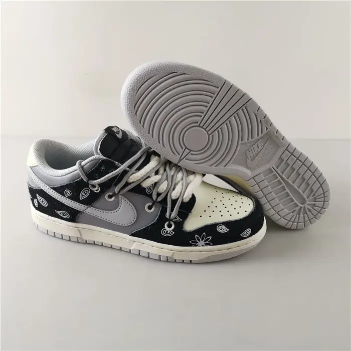 Nike Dunk Low RETRO 