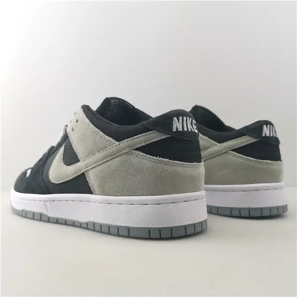 Nike Sb Zoom Dunk Low Pro Black Wolf Grey 