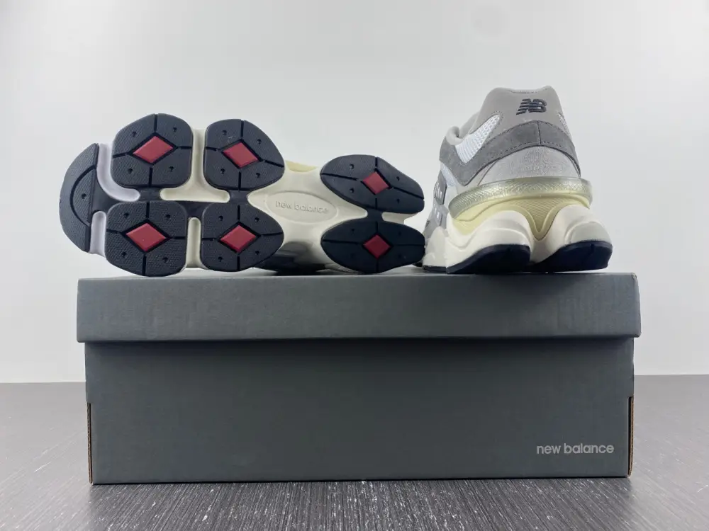 New Balance 9060 Rain Cloud Grey 