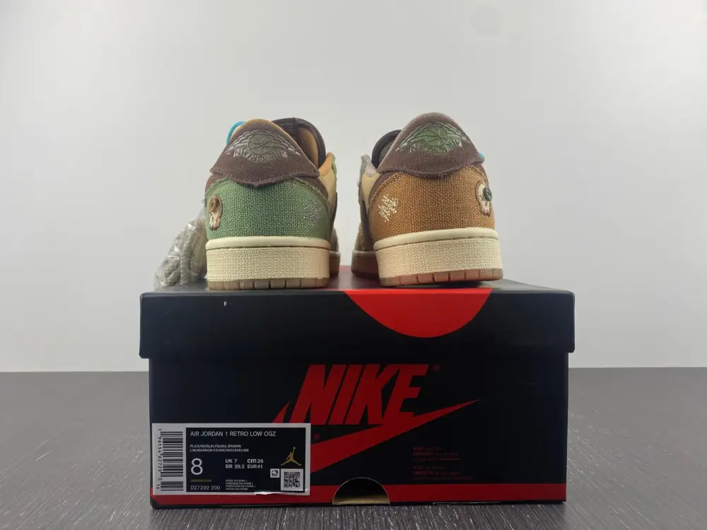 Jordan 1 Retro Low OG Zion Williamson Voodoo 