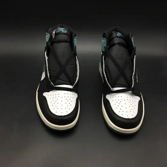 GOAT Air Jordan 1 GREEN 6 