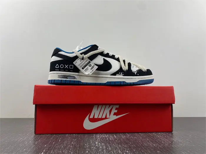 Nike SB Dunk Low 
