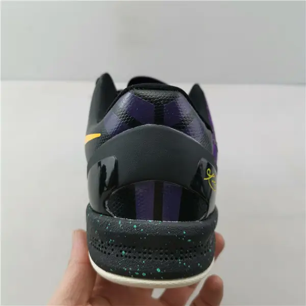 Nike Kobe 8 Easter 