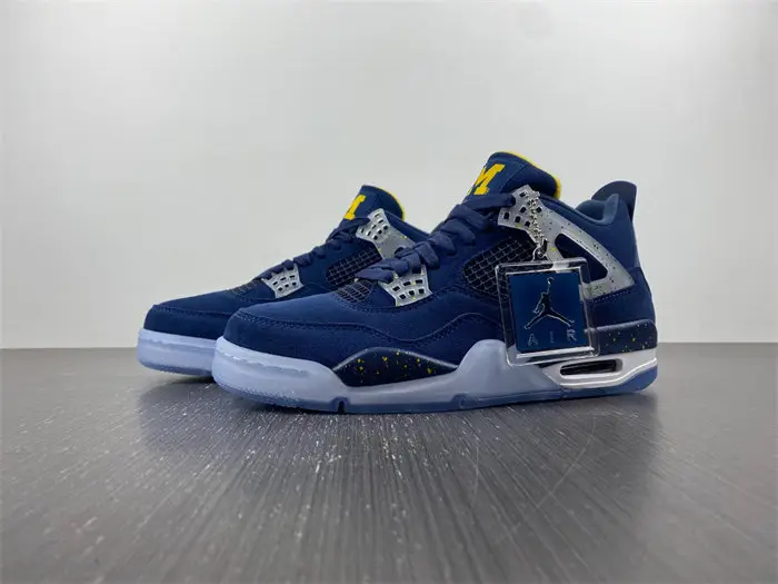 Air Jordan4 