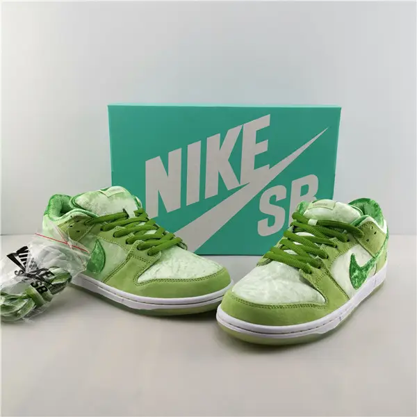 NIKE SB DUNK LOW PRO QS  AAE771