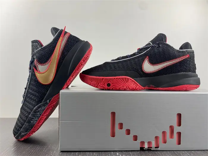 Nike Lebron 20 Miami Heat 
