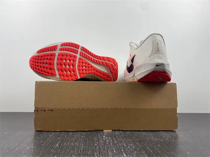 NIKE AIR ZOOM PEGASUS 