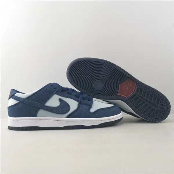 Nike SB Dunk Low Binary Blue 