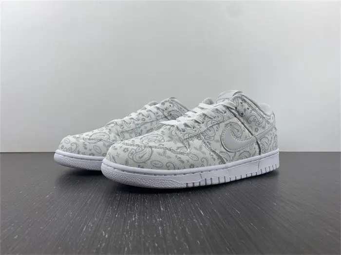 Nike Dunk Low White Paisley 