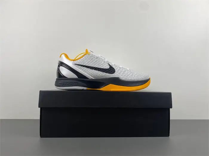 NIKE Kobe 6 ZOOM 