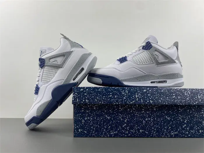 Jordan 4 Retro Midnight Navy 
