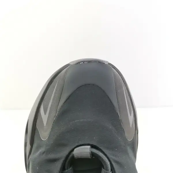 Yeezy Boost 700 MNVN Triple Black 