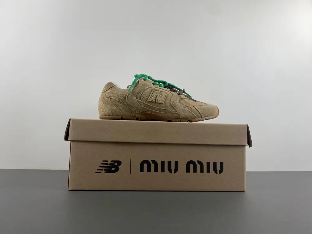New Balance X Miu Miu 530 SL 