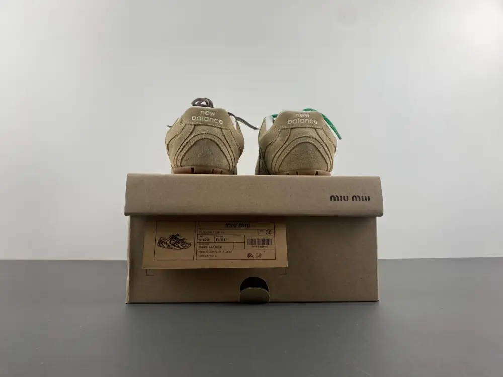 New Balance X Miu Miu 530 SL 