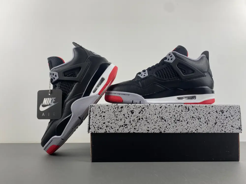 Air Jordan 4 