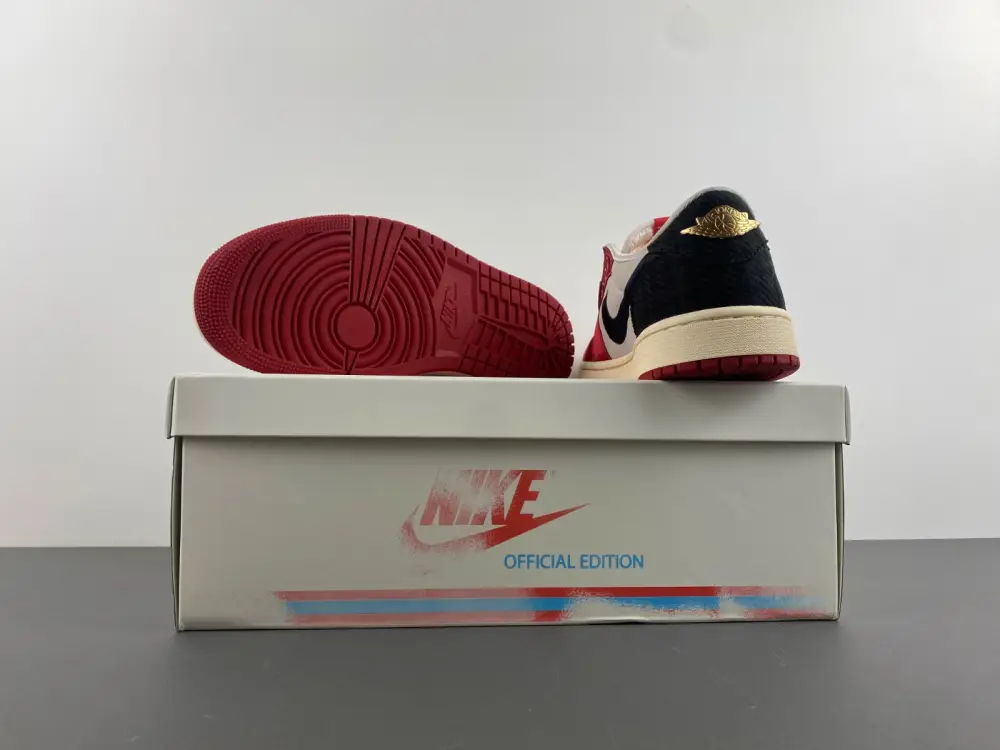 Trophy Room x Air Jordan 1 LowOG 