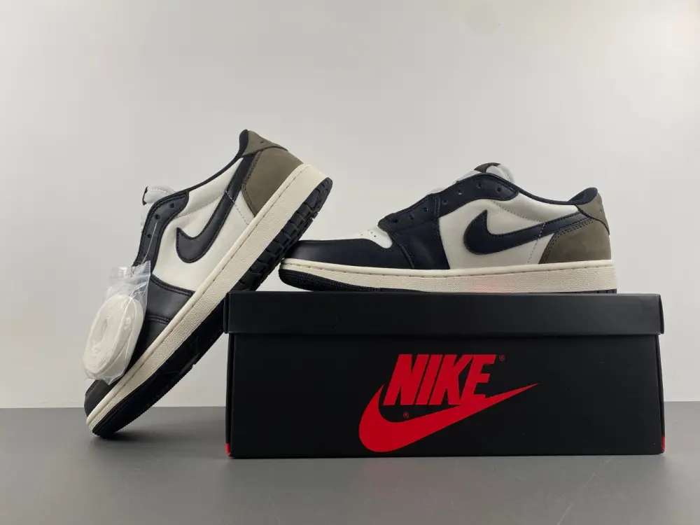 Air Jordan 1 Low OG 