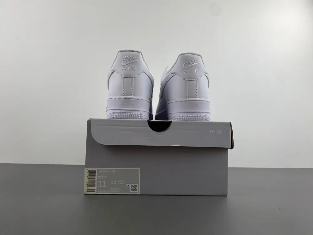 Nike Air FORCE 1 white 