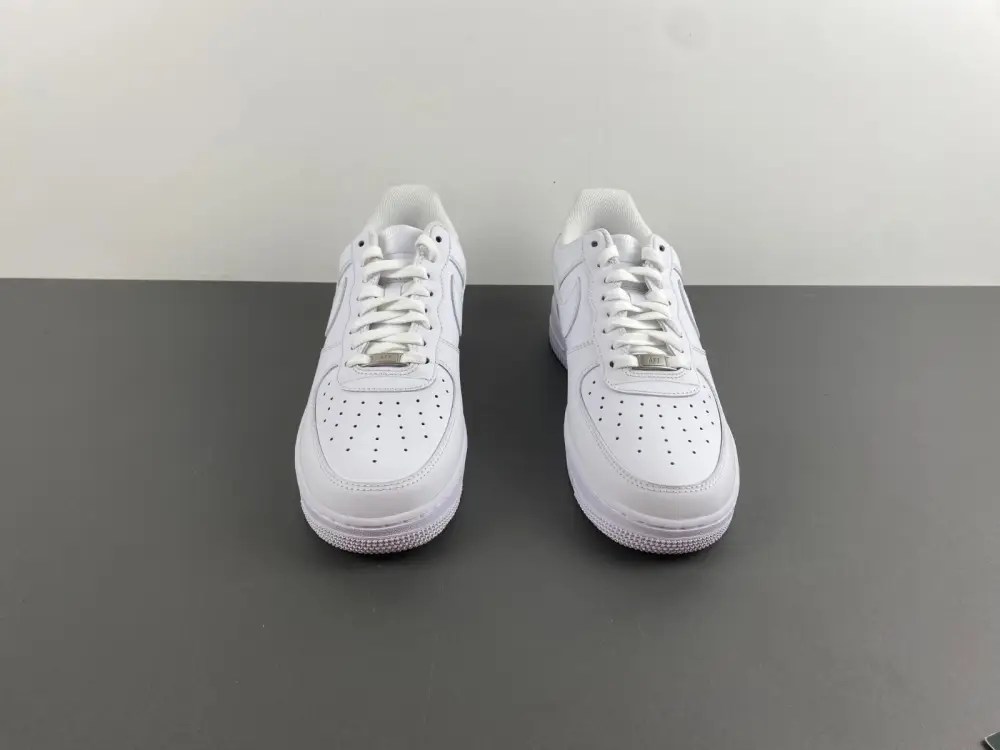 Nike Air FORCE 1 white 