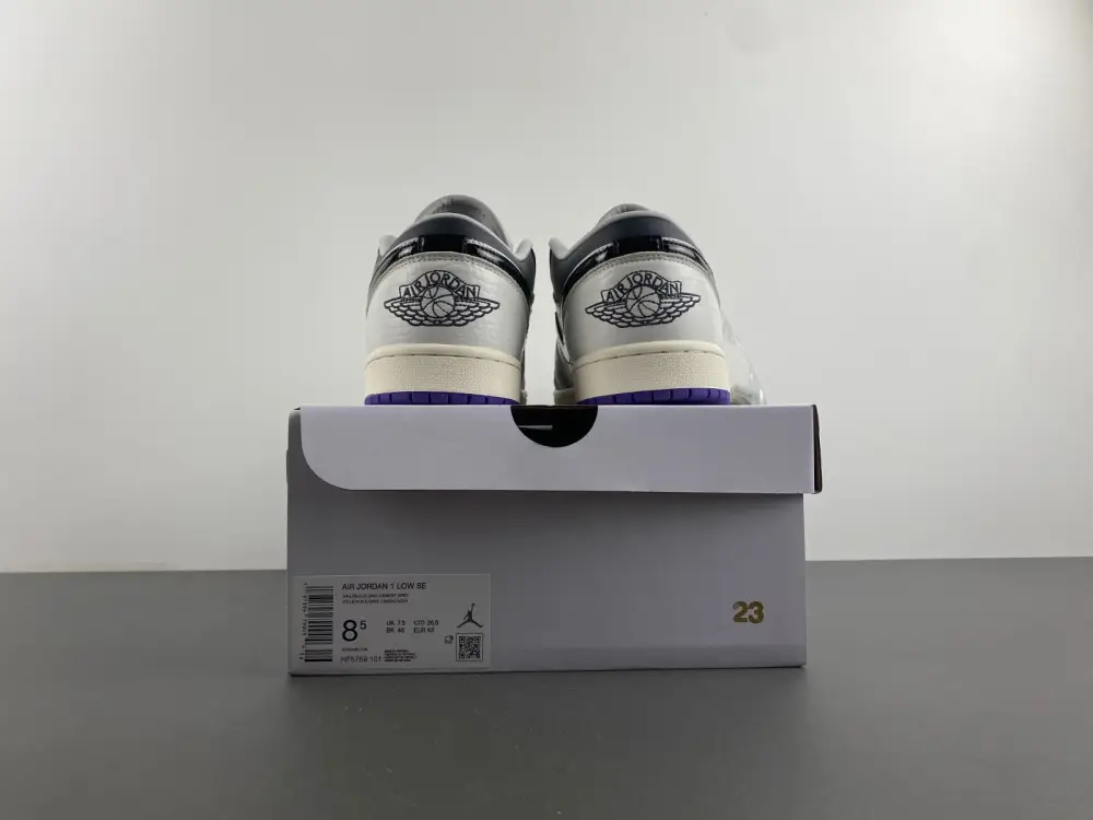 Air Jordan 1 Low 