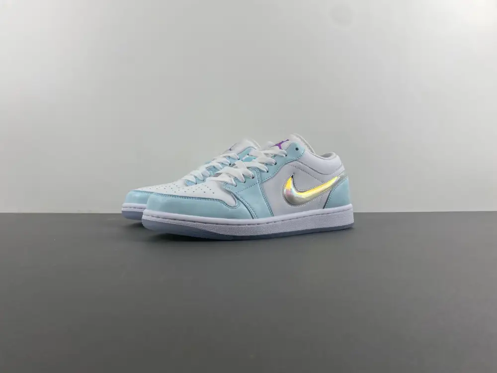Air Jordan 1 Low 