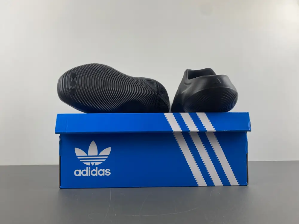 Adidas IIINFINITY Slides 