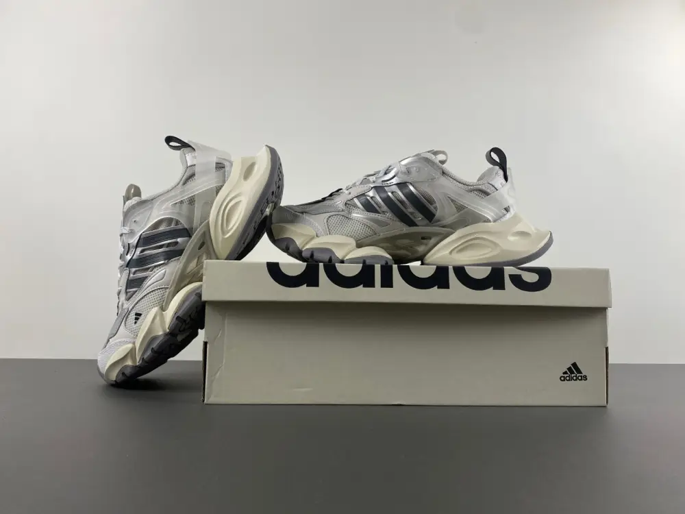 adidas XLG RUNNER DELUXE 
