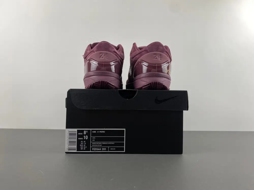 Nike Kobe 4 