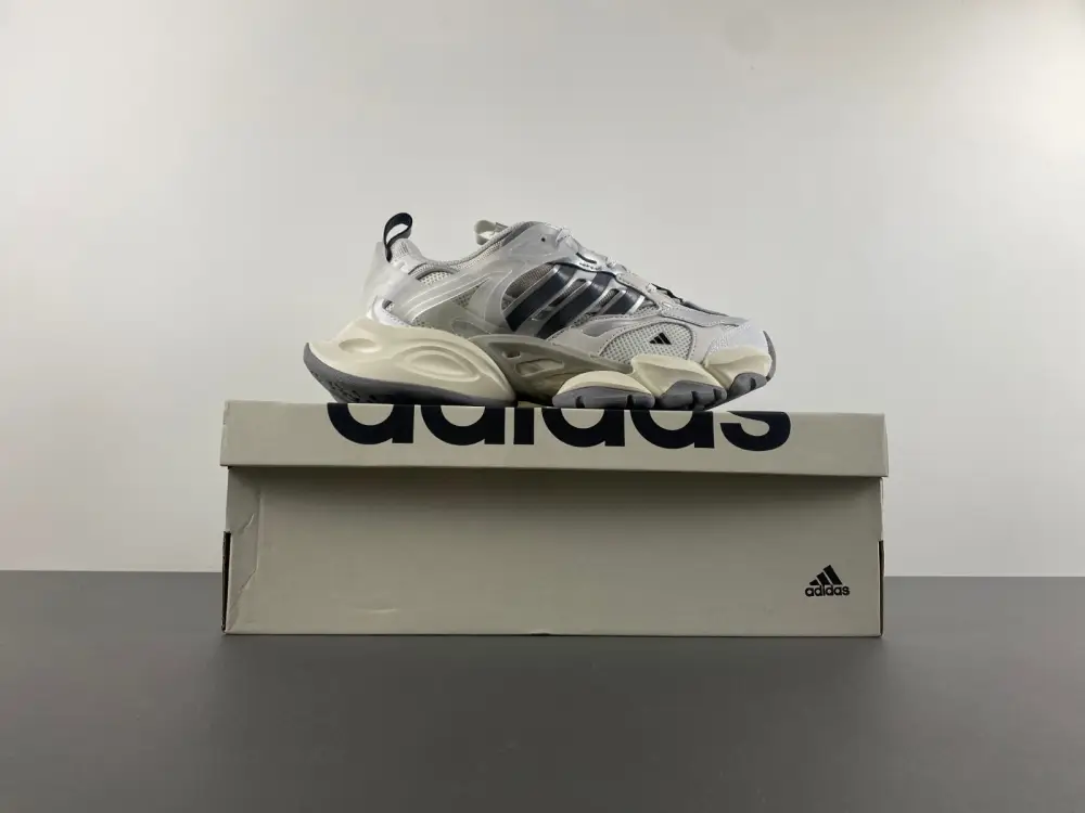 adidas XLG RUNNER DELUXE 