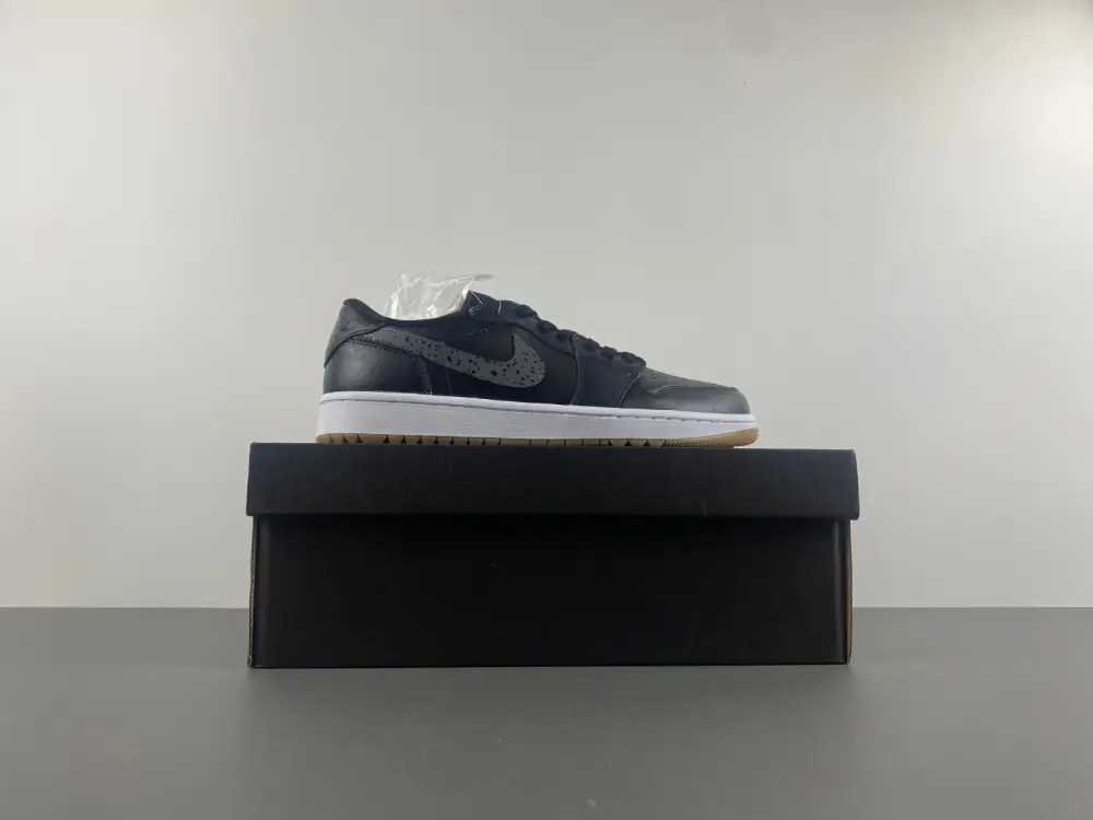 Air Jordan 1 Low 