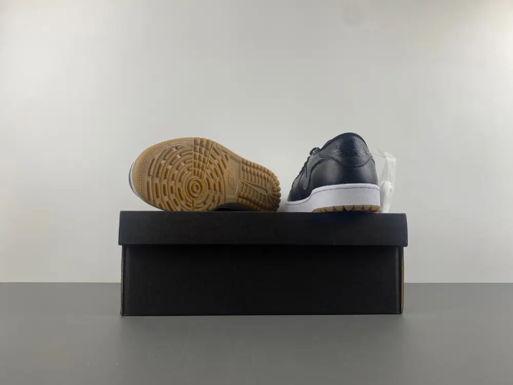 Air Jordan 1 Low 