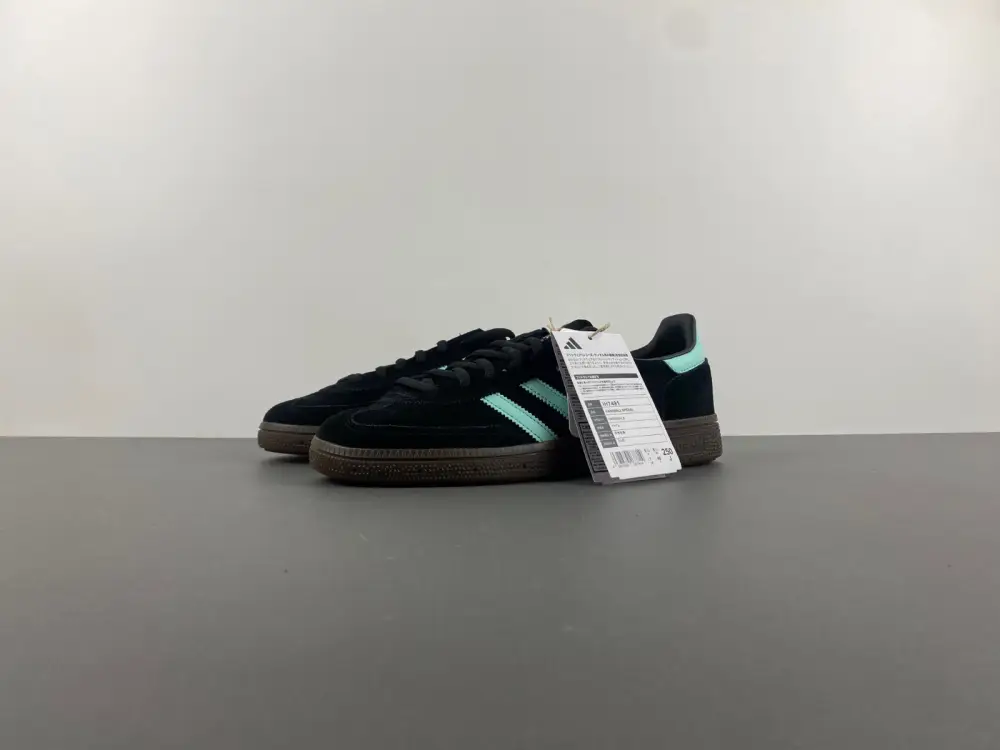 （Adidas） Handball Spezil 