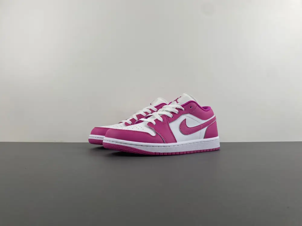 Air Jordan 1 Low 