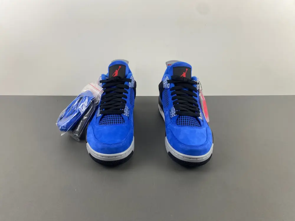 AIR JORDAN 4 RETRO BLUE 