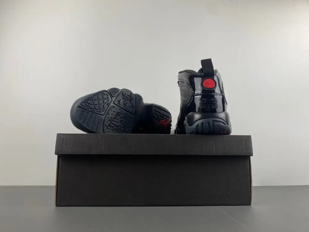 Air Jordan 9 