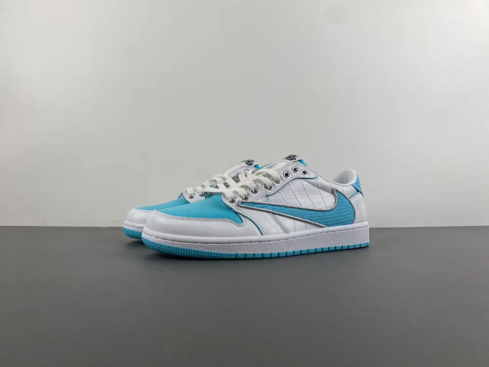 Travis Scott x Air Jordan 1 Low 