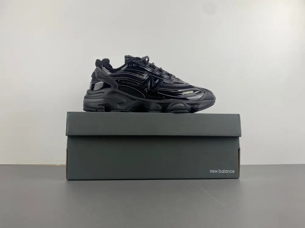 The New Balance 1000 