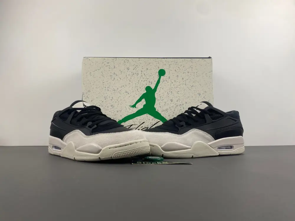 Air Jordan 4 RM 