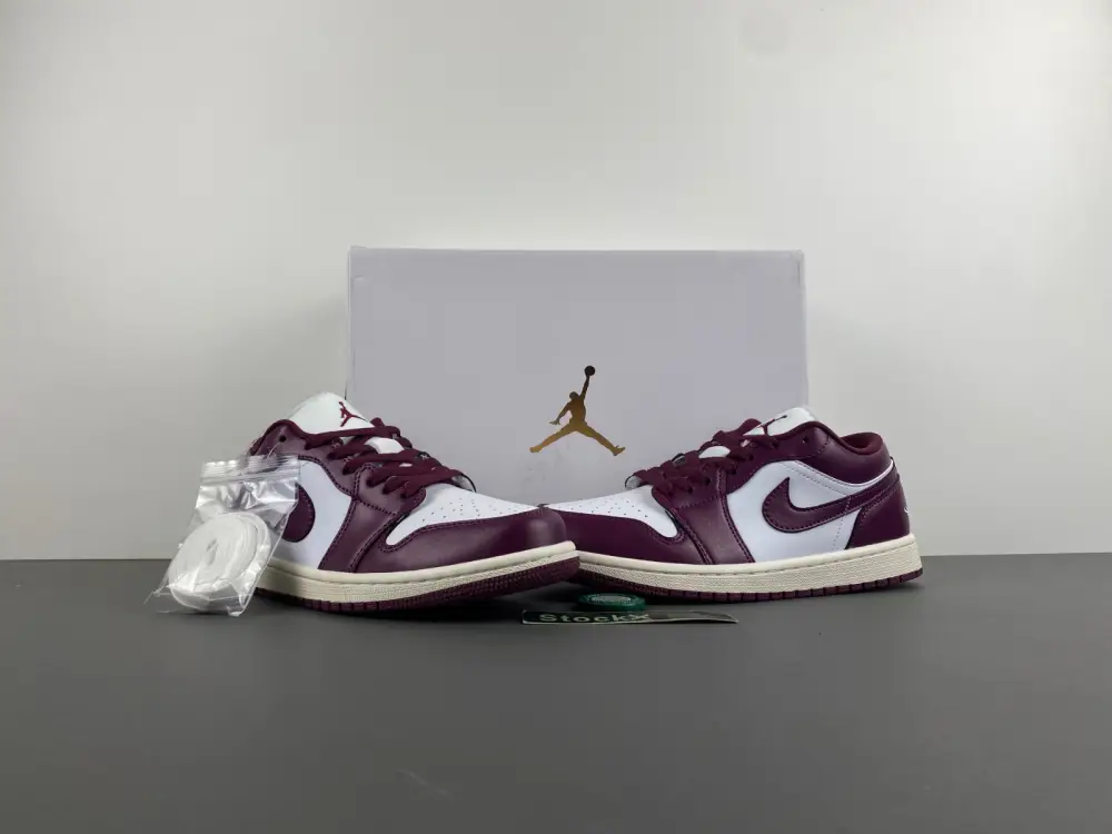 Air Jordan 1 Low Team Red  FDD1843