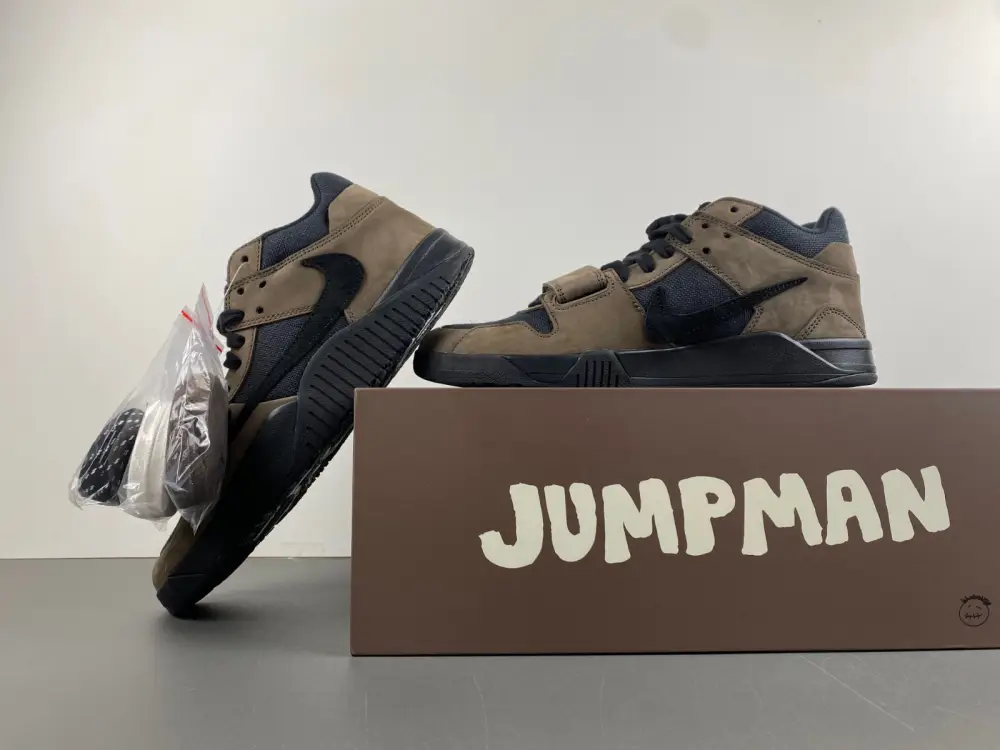 Travis Scott x Air Jordan 1 Low JACK 