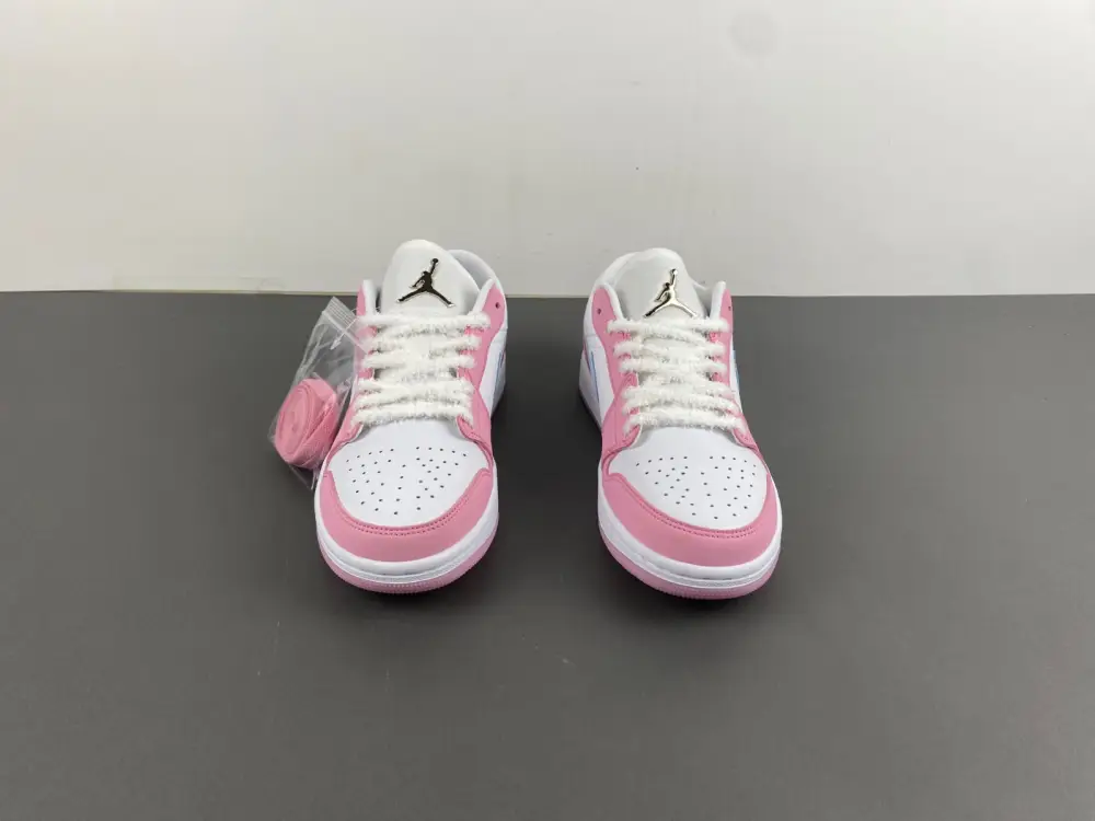 Air Jordan 1 Low 