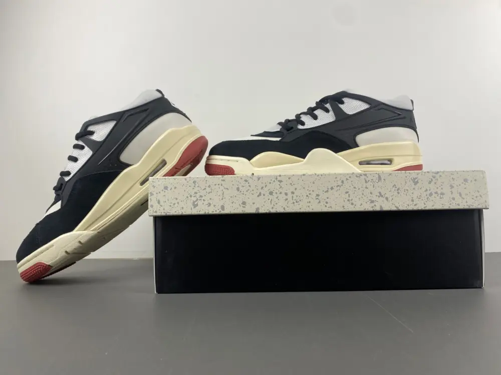 Air Jordan 4 RM Canyon Rust 