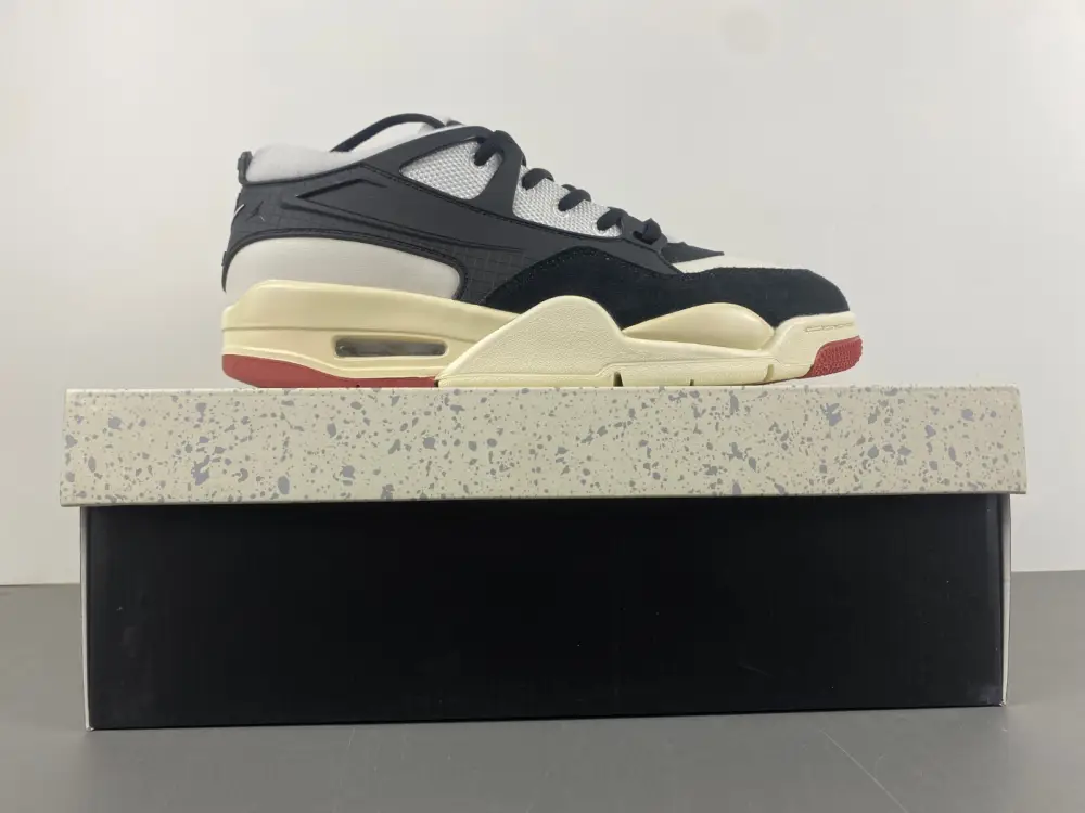 Air Jordan 4 RM Canyon Rust 