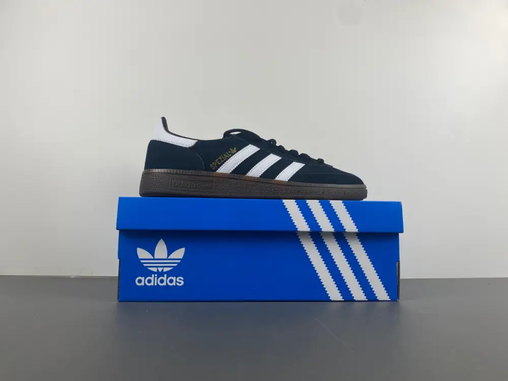 （Adidas） Handball Spezil 